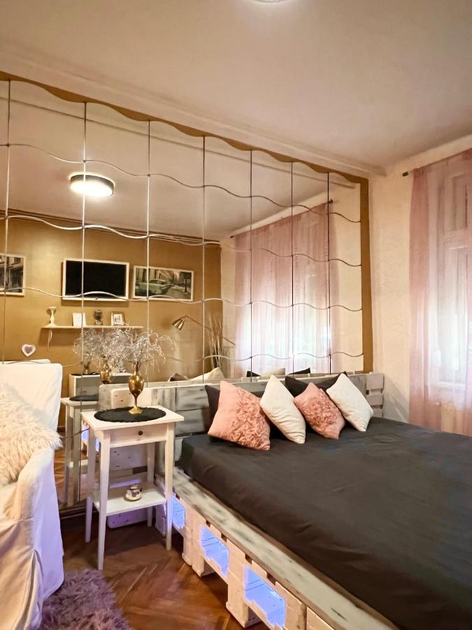 Studio Mosilor Apartment Bucharest Exterior photo